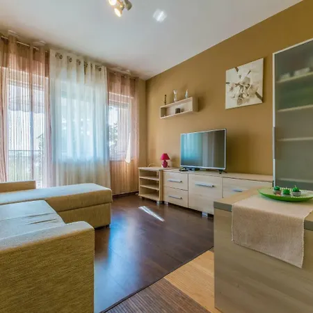 Ilona Apartment Crikvenica